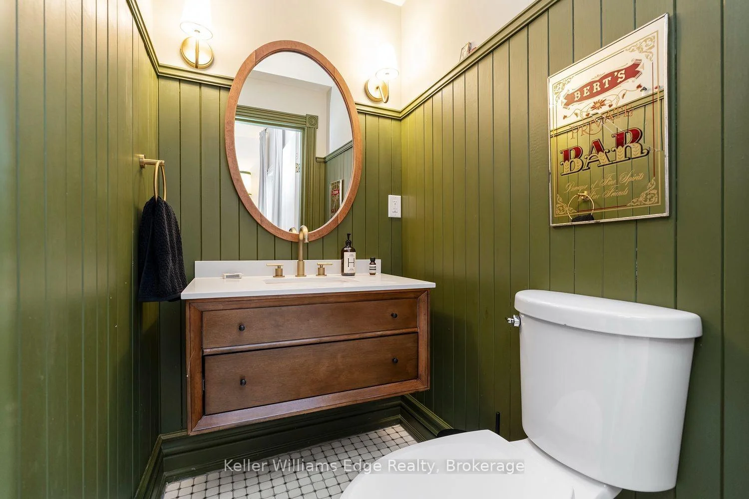 Photo 20 of 467 King William Street, Hamilton, Landsdale — HOMEH