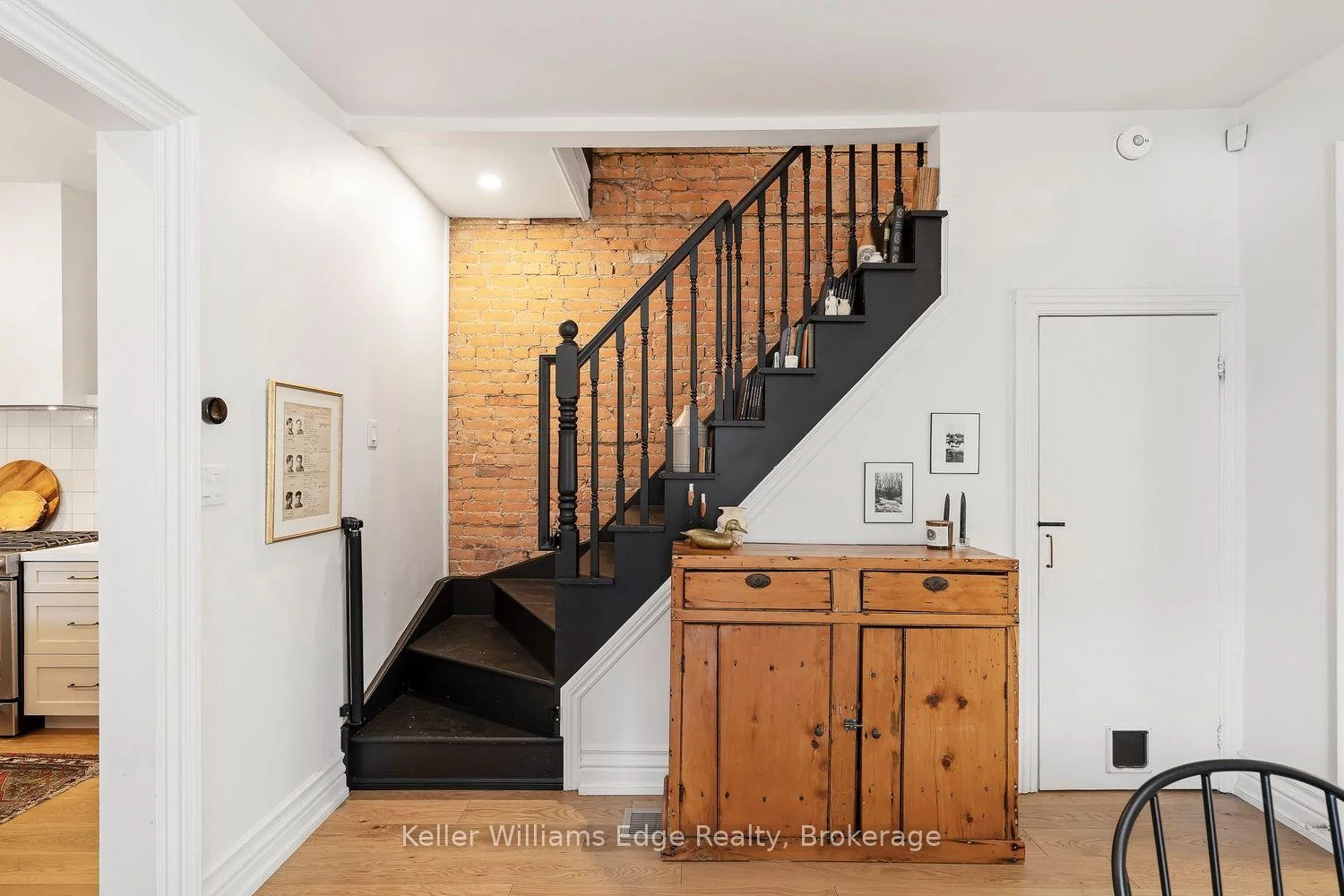 Photo 32 of 467 King William Street, Hamilton, Landsdale — HOMEH