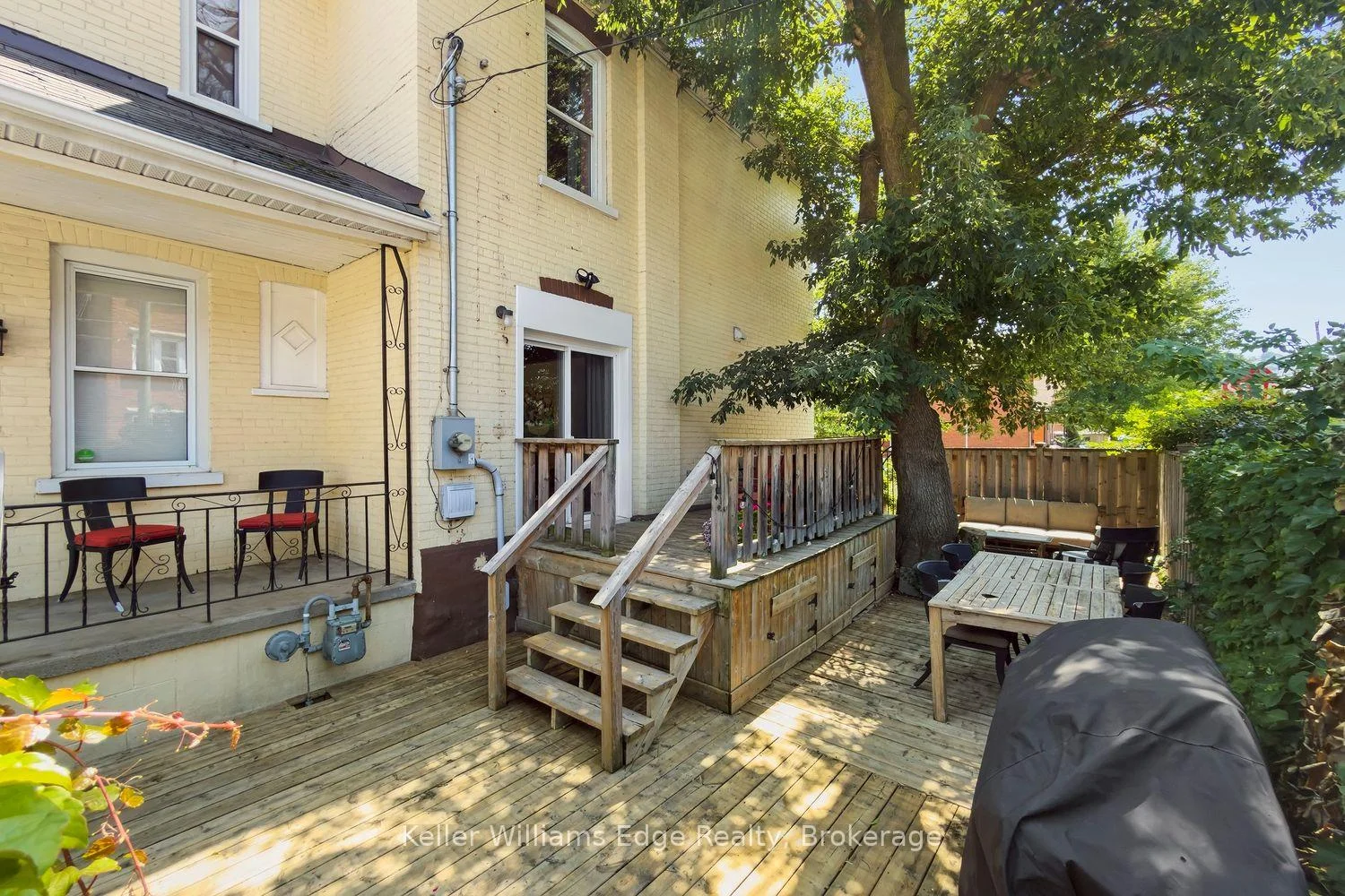 Photo 76 of 467 King William Street, Hamilton, Landsdale — HOMEH