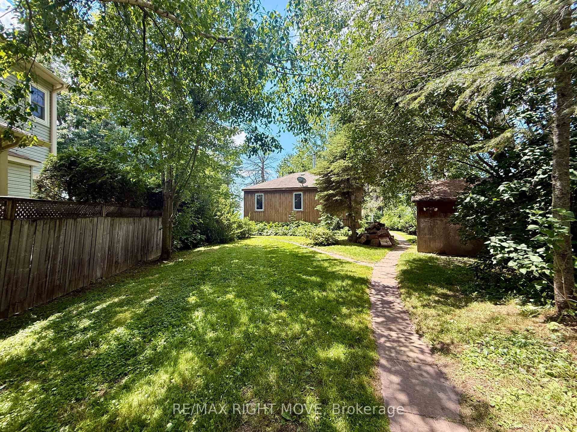 Photo 11 of 2674 Lone Birch Trail, Ramara, Brechin — HOMEH