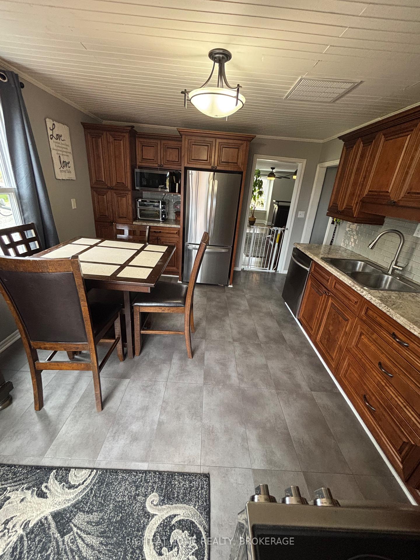 Photo 6 of 720 Webber Road, Pelham, Fenwick — HOMEH