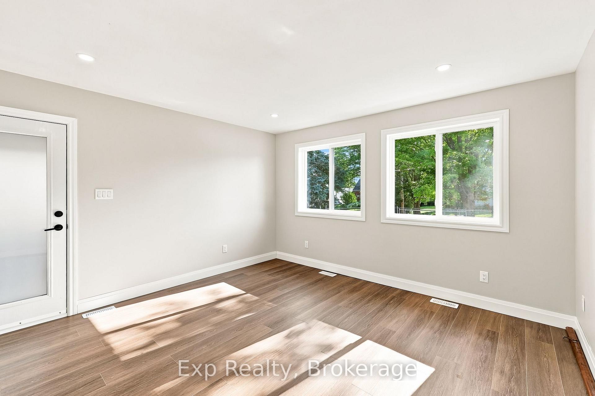 Photo 10 of Unit B, 372 Major Street, Cobourg — HOMEH