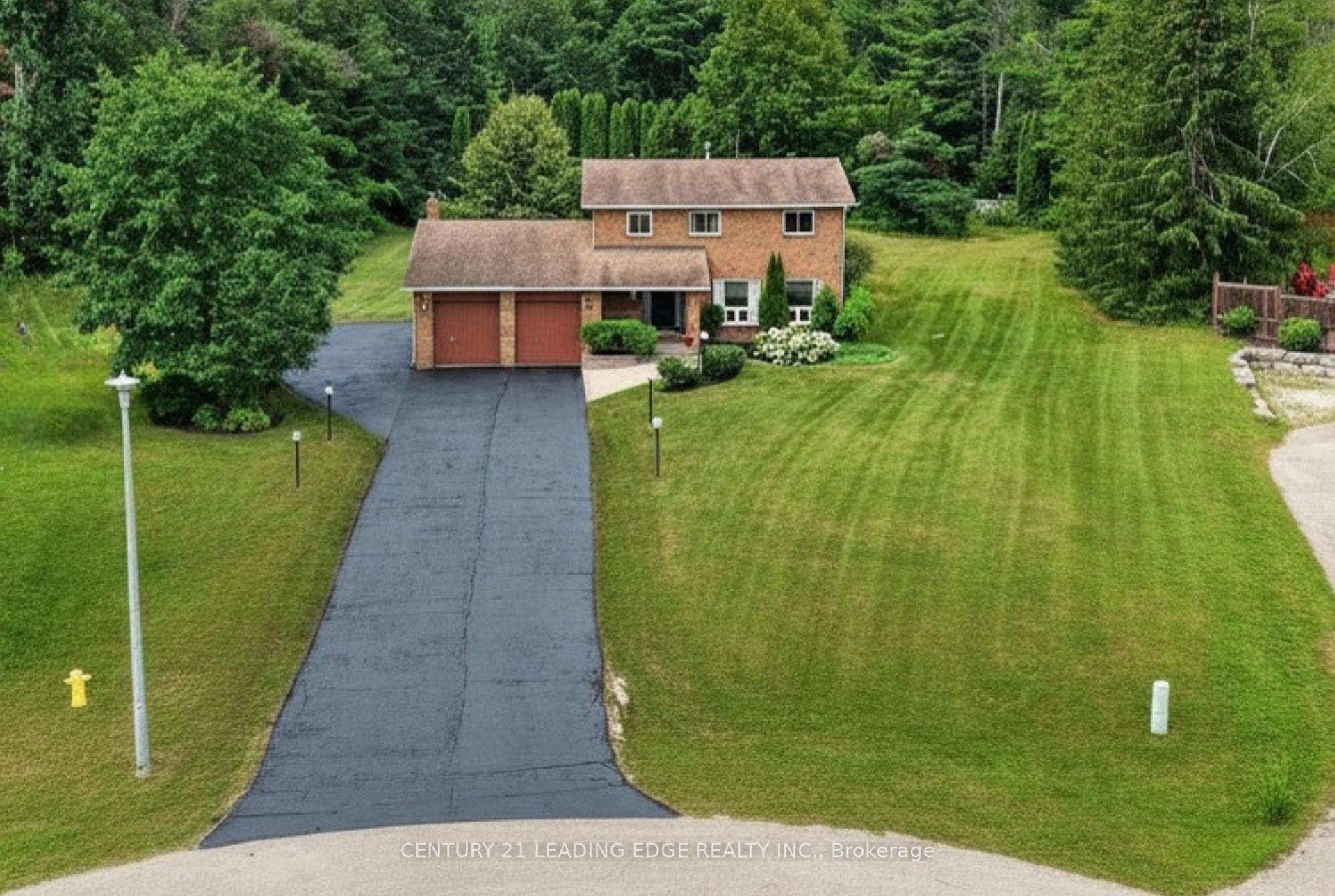 Photo 4 of 6 Cairns Boulevard, Springwater, Midhurst — HOMEH