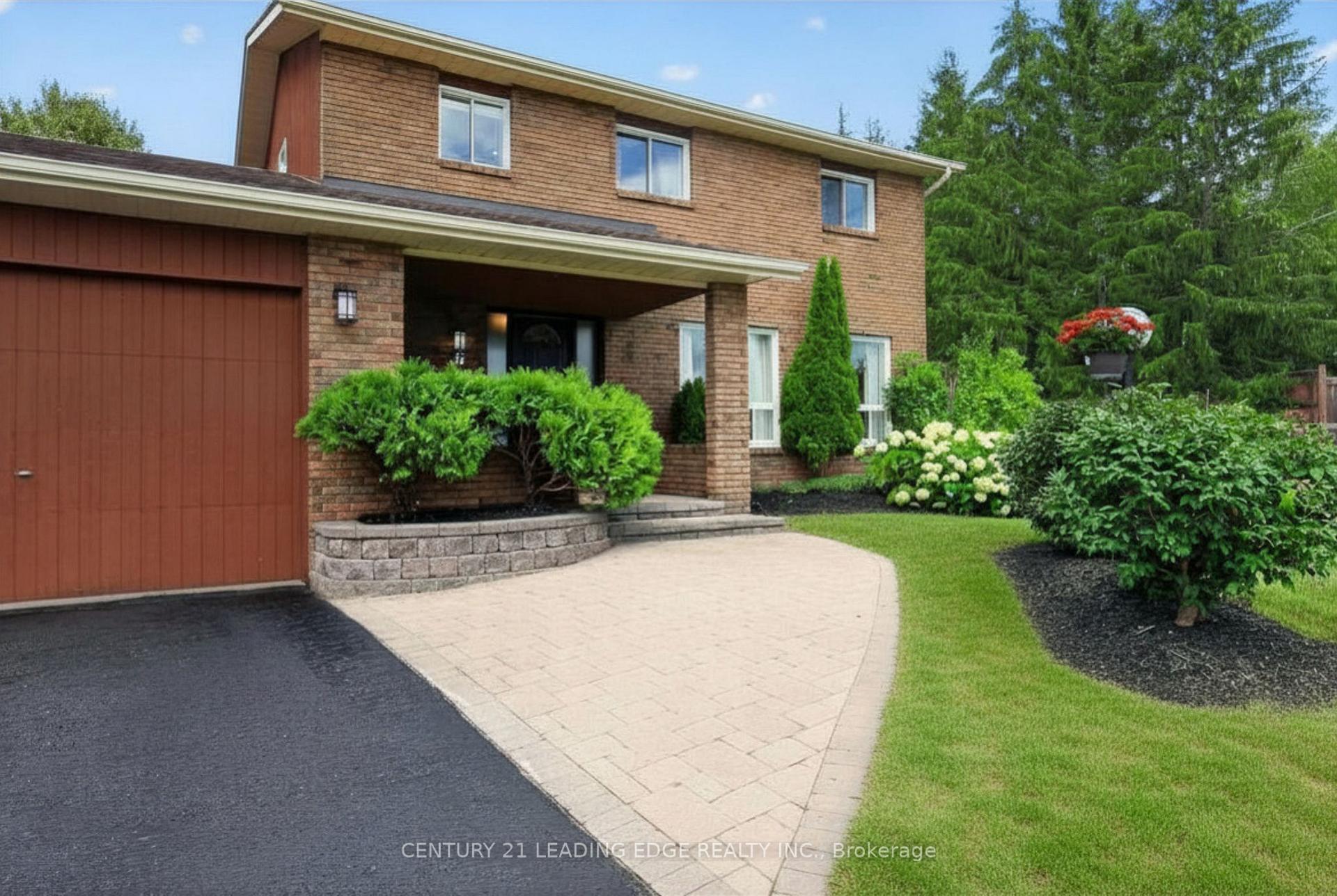 Photo 8 of 6 Cairns Boulevard, Springwater, Midhurst — HOMEH