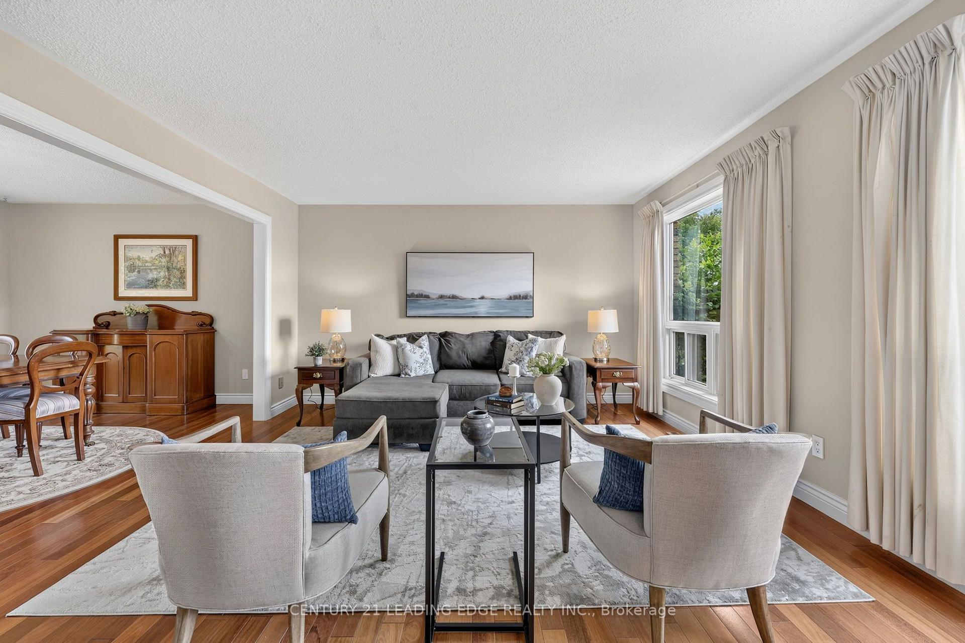 Photo 13 of 6 Cairns Boulevard, Springwater, Midhurst — HOMEH