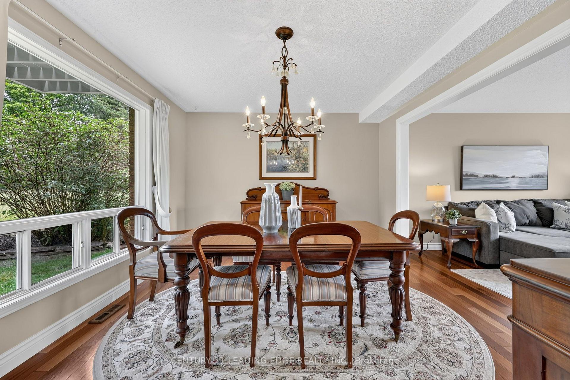 Photo 17 of 6 Cairns Boulevard, Springwater, Midhurst — HOMEH