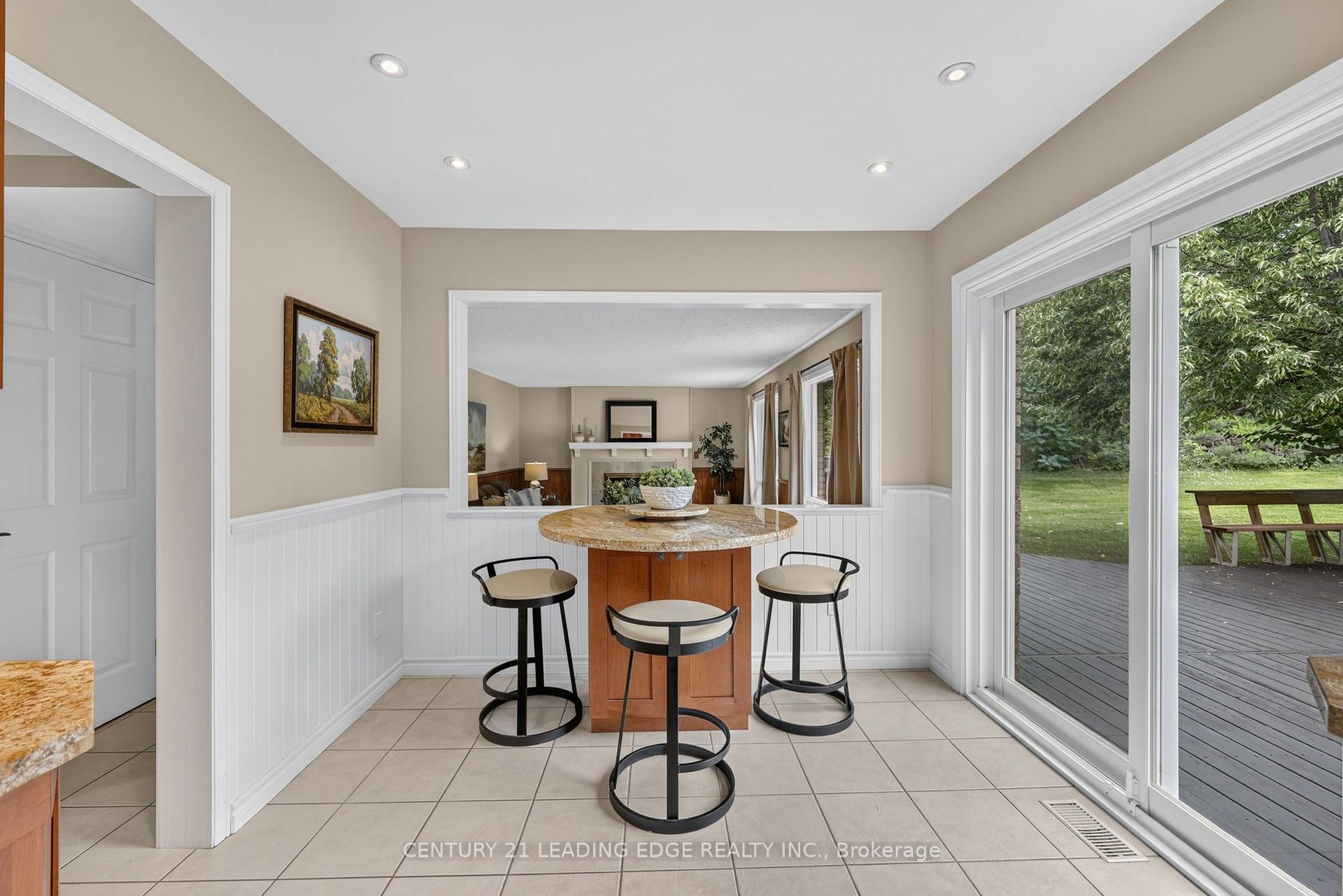 Photo 22 of 6 Cairns Boulevard, Springwater, Midhurst — HOMEH