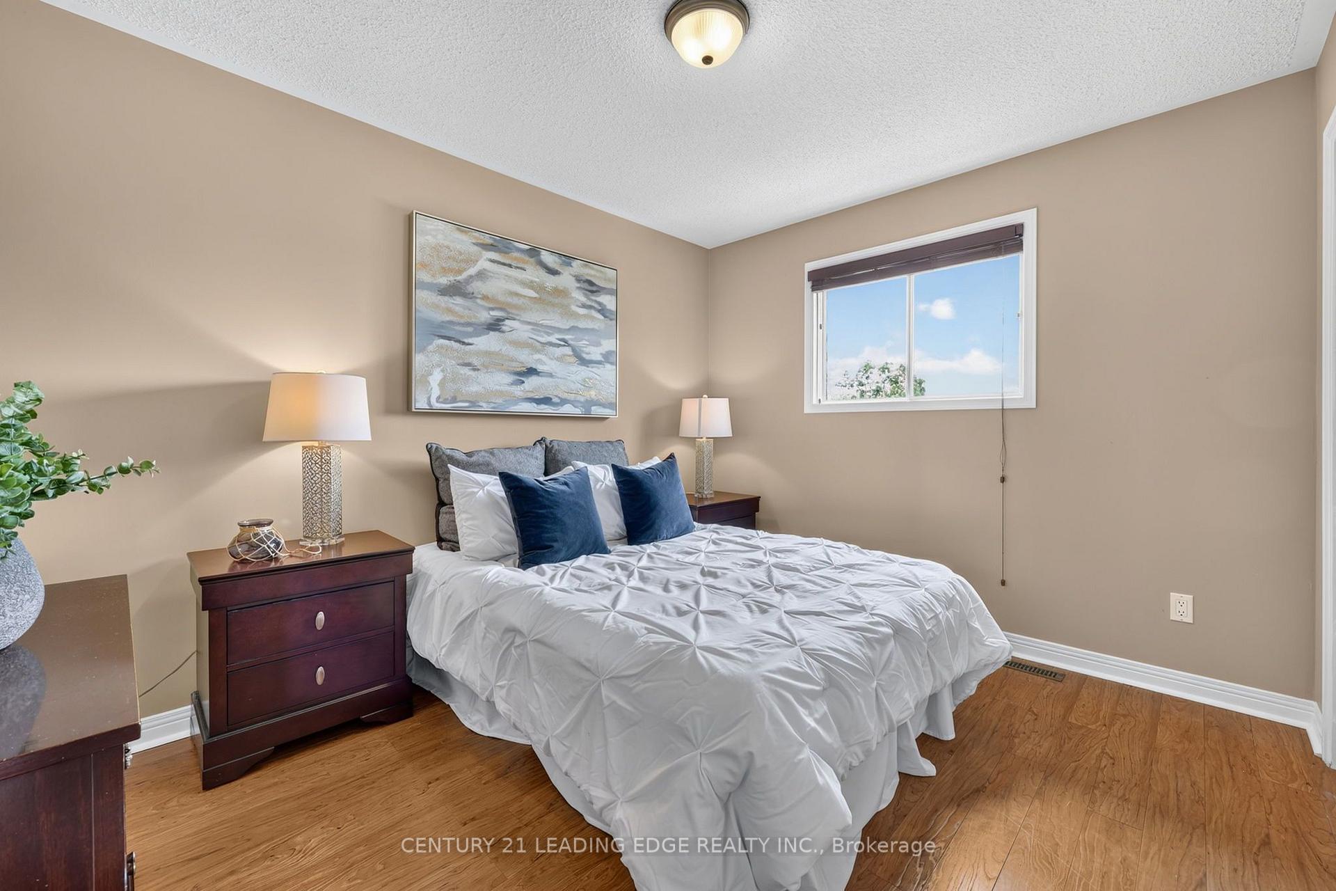 Photo 31 of 6 Cairns Boulevard, Springwater, Midhurst — HOMEH