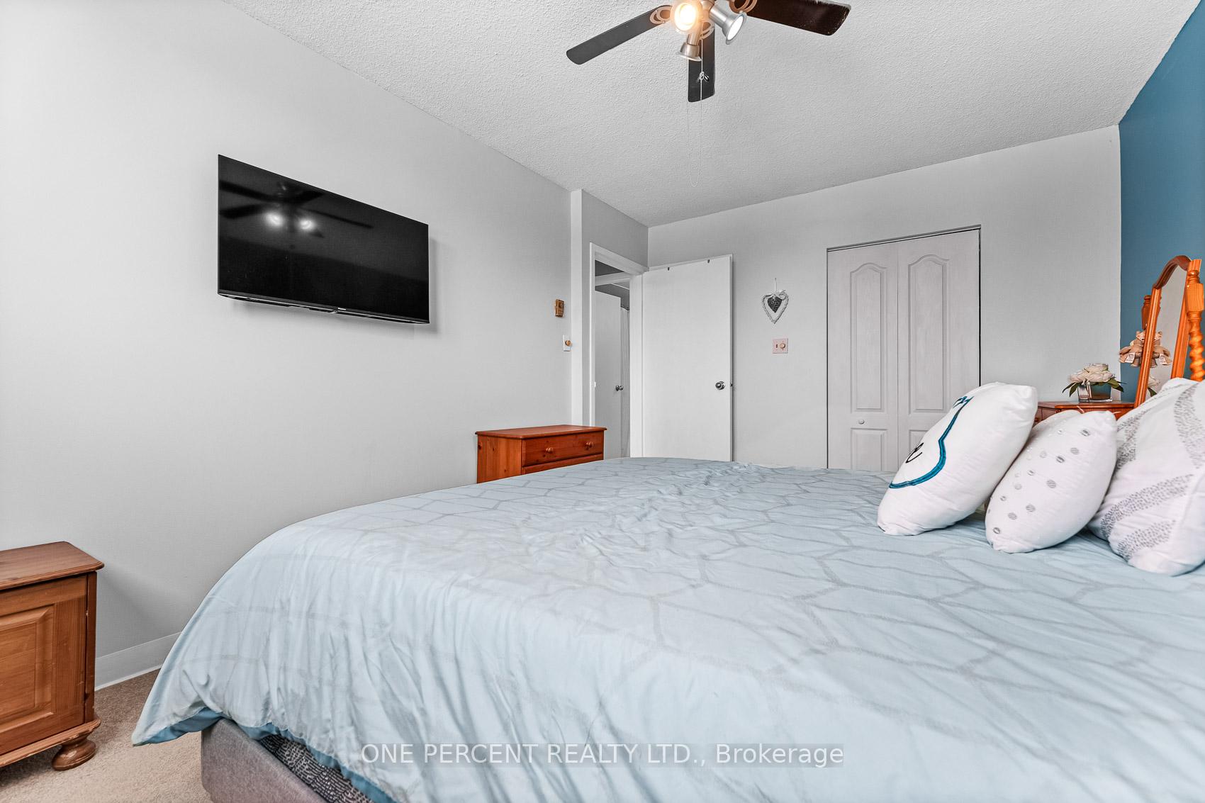 Photo 13 of Unit 25, 16 Fourth Street, Orangeville — HOMEH