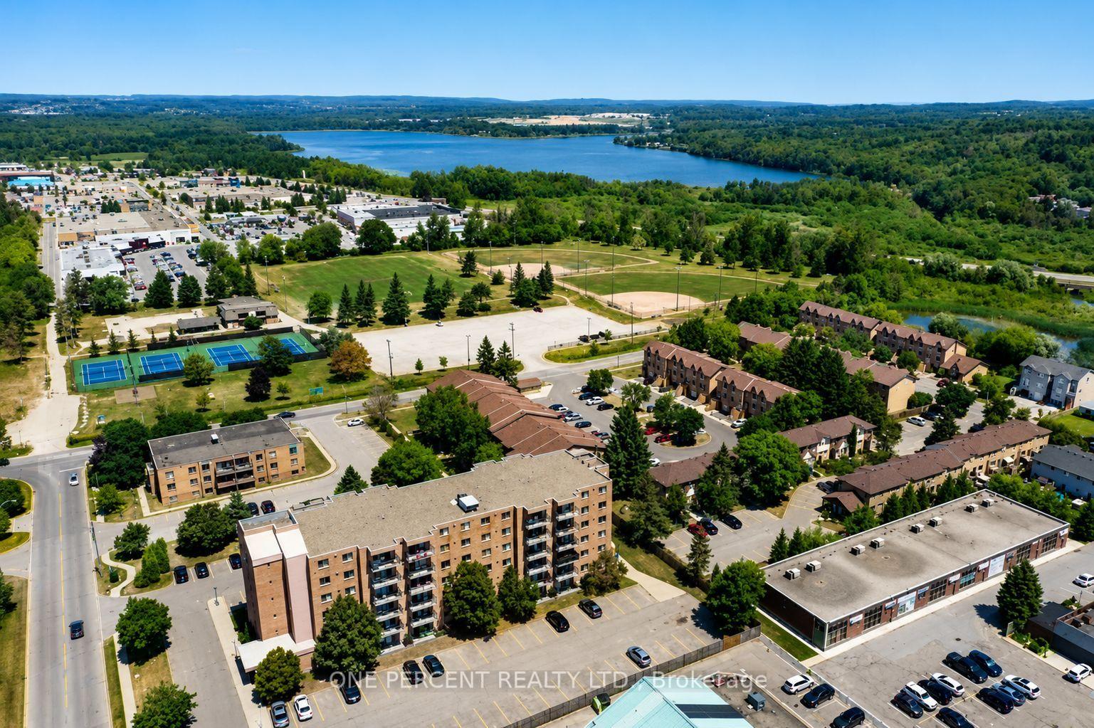 Photo 23 of Unit 25, 16 Fourth Street, Orangeville — HOMEH