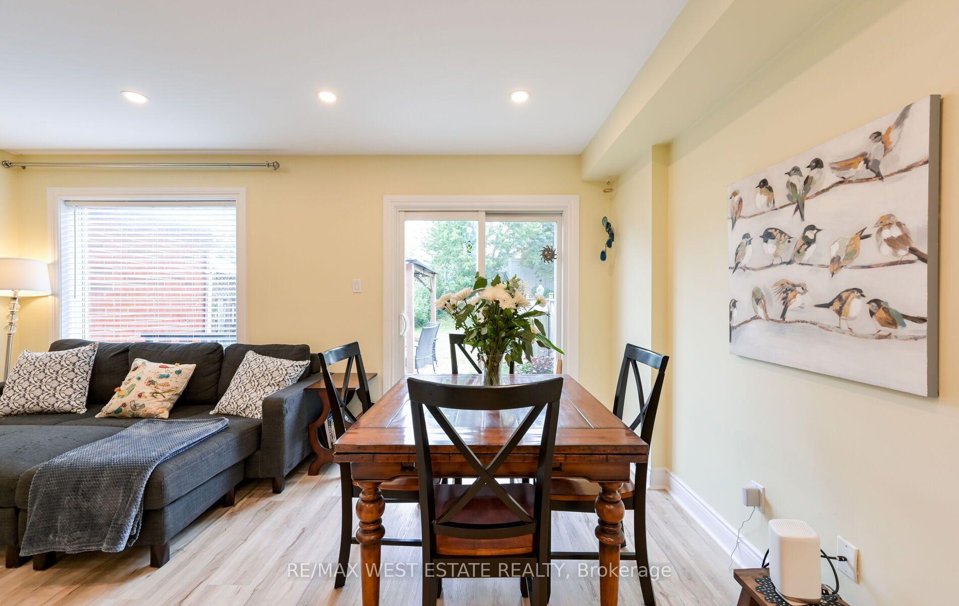 Photo 14 of 60 Waterbury Street, Caledon, Bolton East — HOMEH