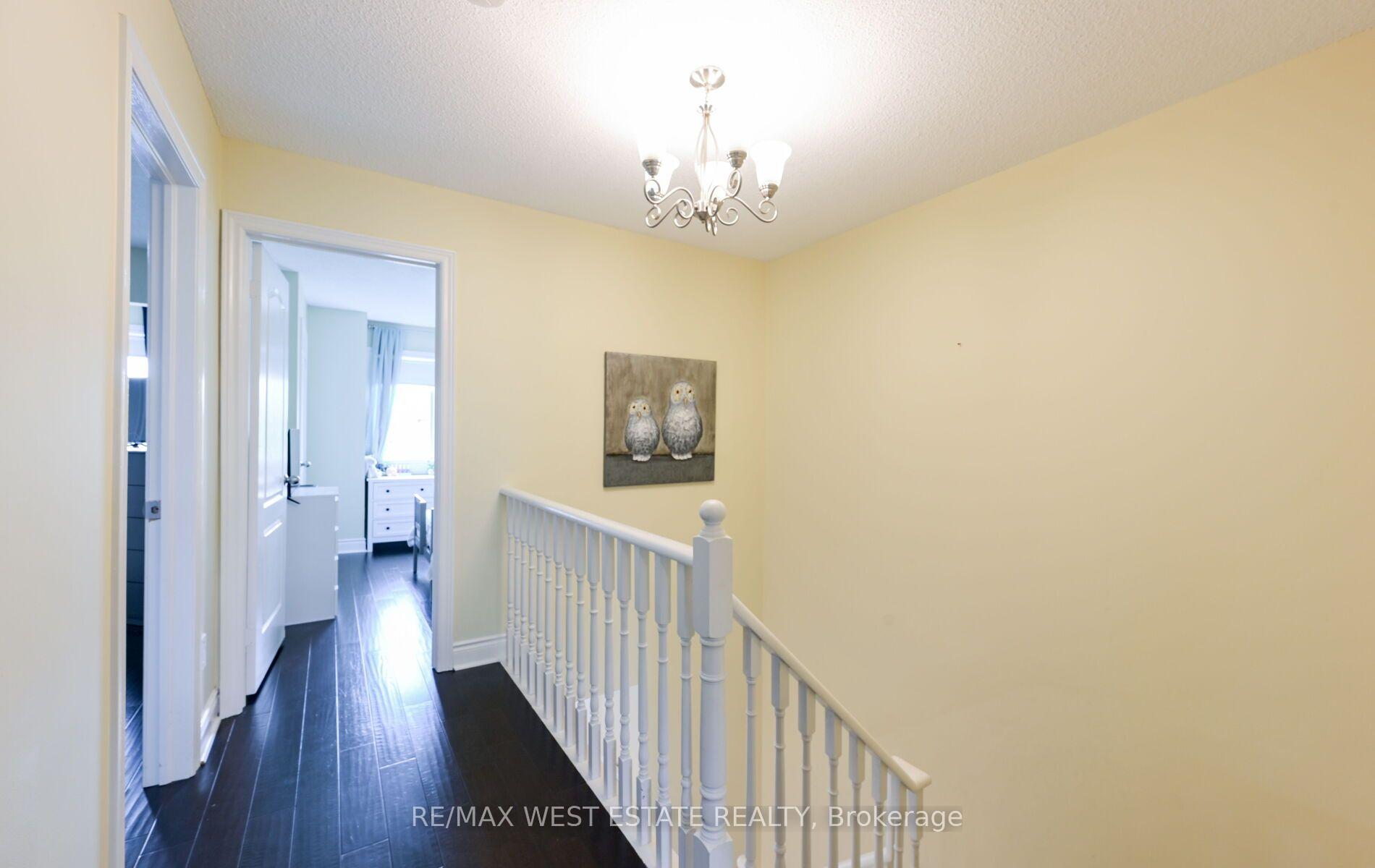 Photo 27 of 60 Waterbury Street, Caledon, Bolton East — HOMEH