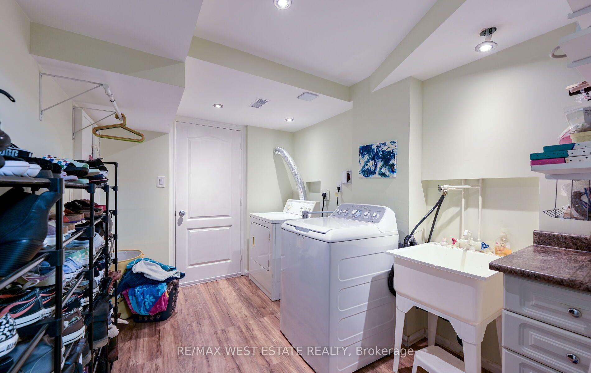 Photo 38 of 60 Waterbury Street, Caledon, Bolton East — HOMEH