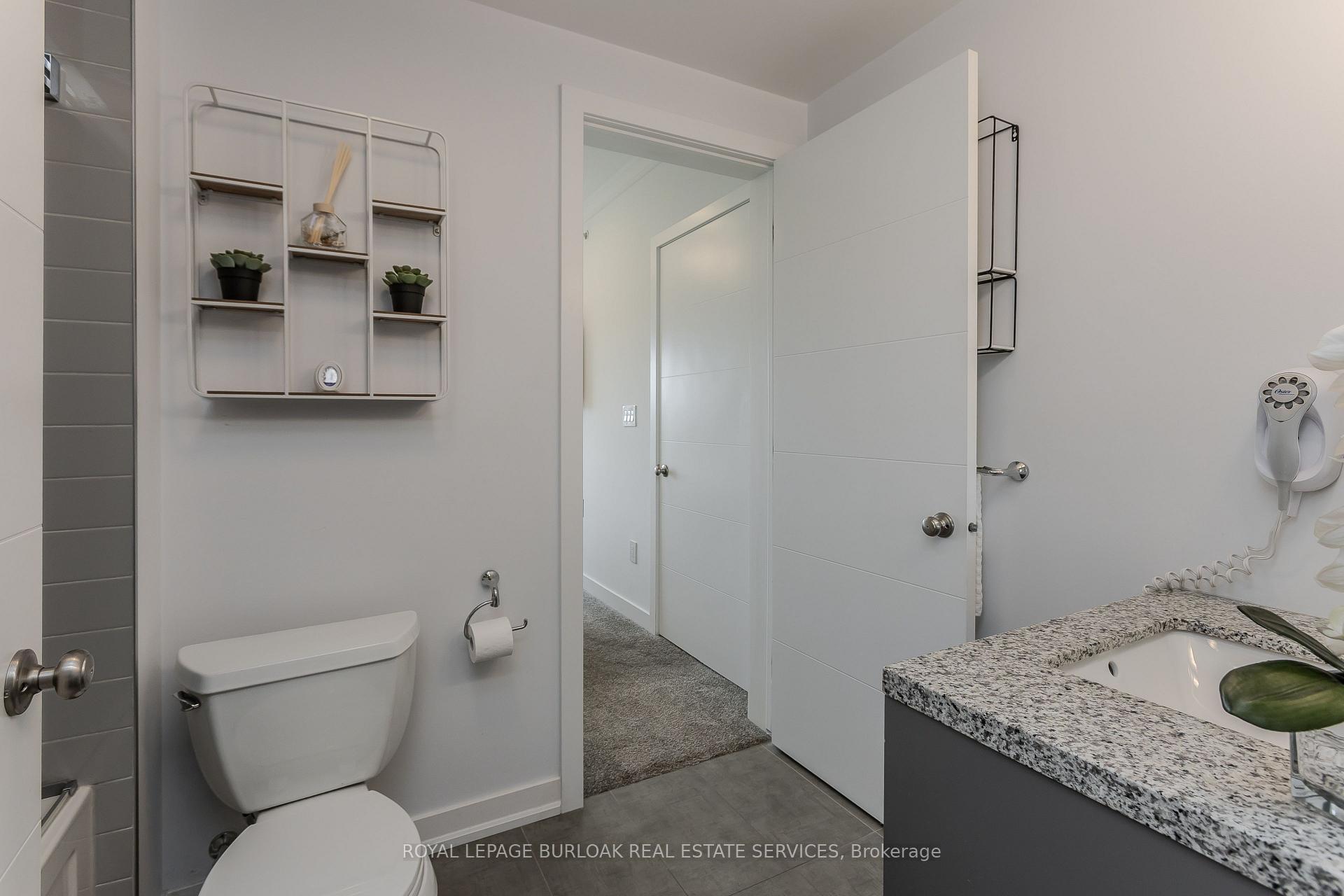 Photo 26 of Unit 315, 4040 Upper Middle Road, Burlington, Tansley — HOMEH