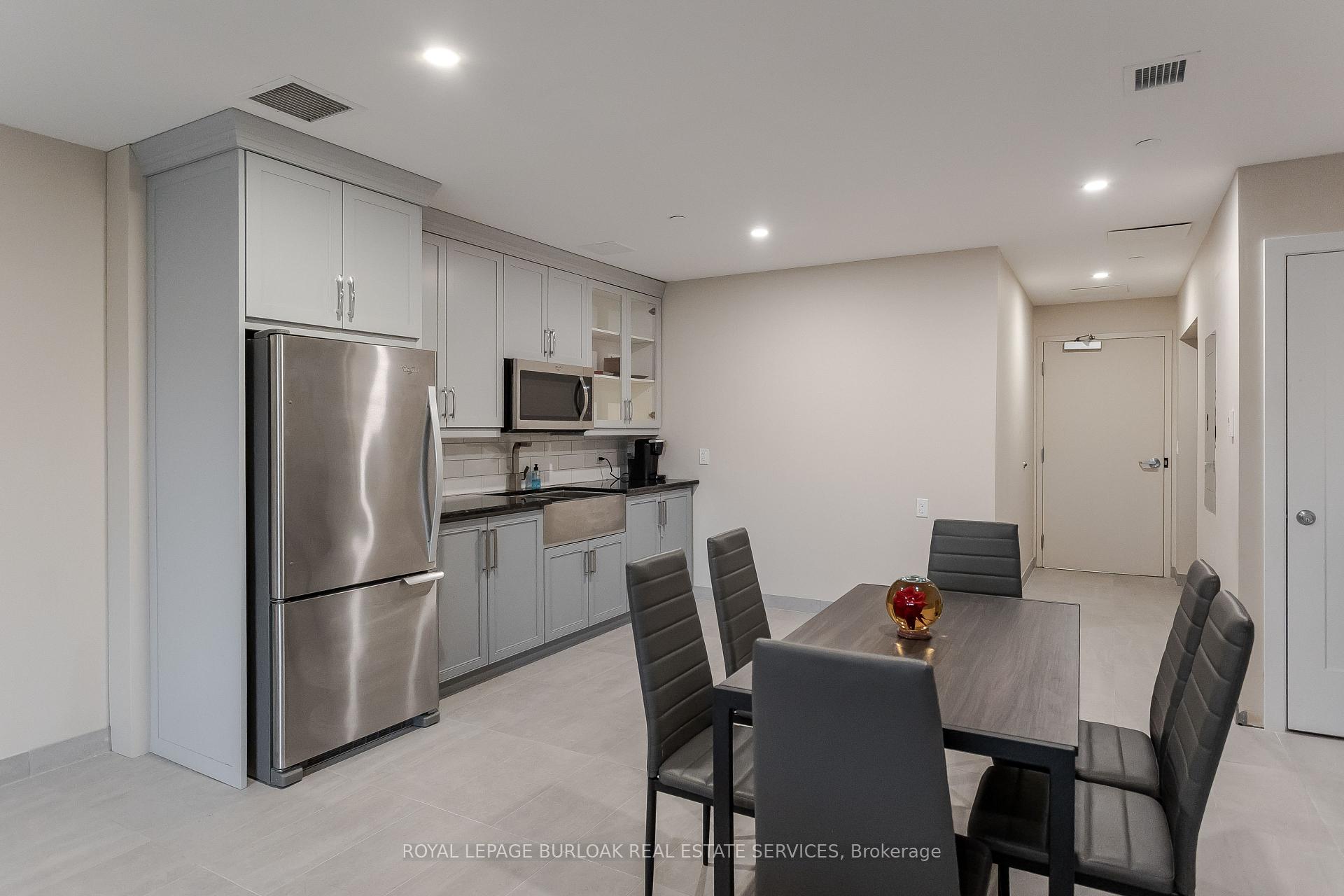 Photo 32 of Unit 315, 4040 Upper Middle Road, Burlington, Tansley — HOMEH