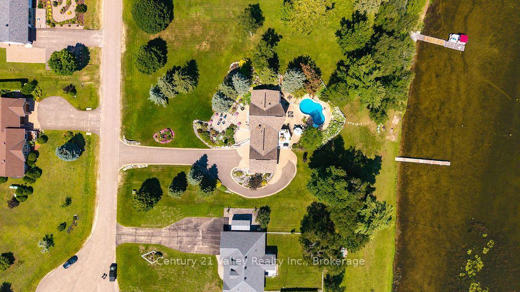 Photo 7 of 101 Biederman Road, North Algona Wilberforce, North Algona/Wilberforce Twp — HOMEH