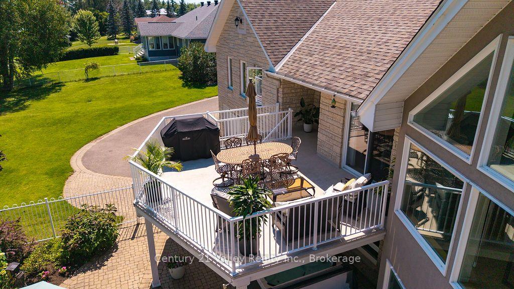 Photo 13 of 101 Biederman Road, North Algona Wilberforce, North Algona/Wilberforce Twp — HOMEH