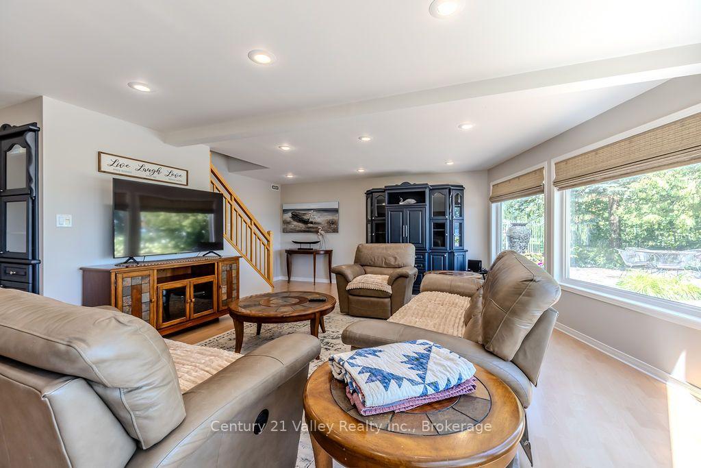 Photo 40 of 101 Biederman Road, North Algona Wilberforce, North Algona/Wilberforce Twp — HOMEH