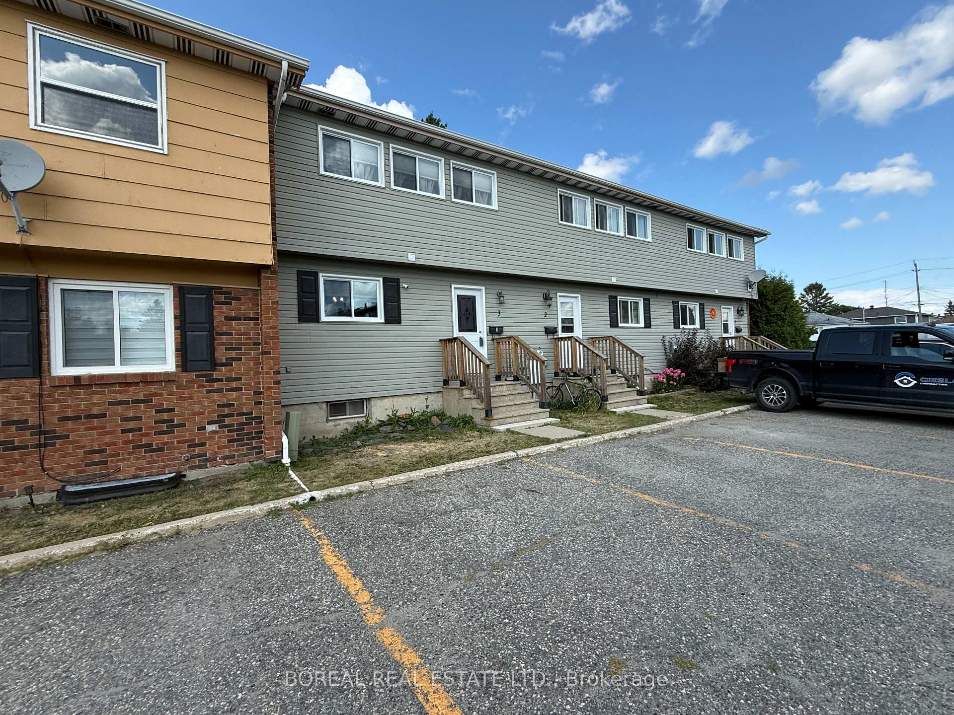 Photo 3 of Unit 3, 577 College Street, Timmins, TNW - Riverpark — HOMEH