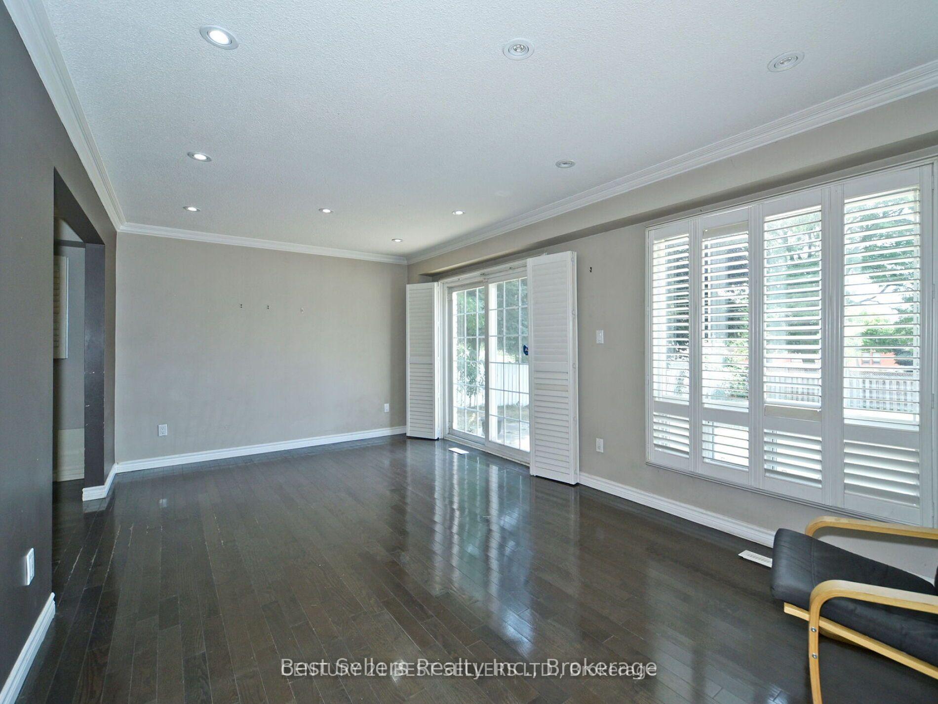 Photo 13 of 48 Marrakesh Drive, Scarborough, Agincourt North — HOMEH