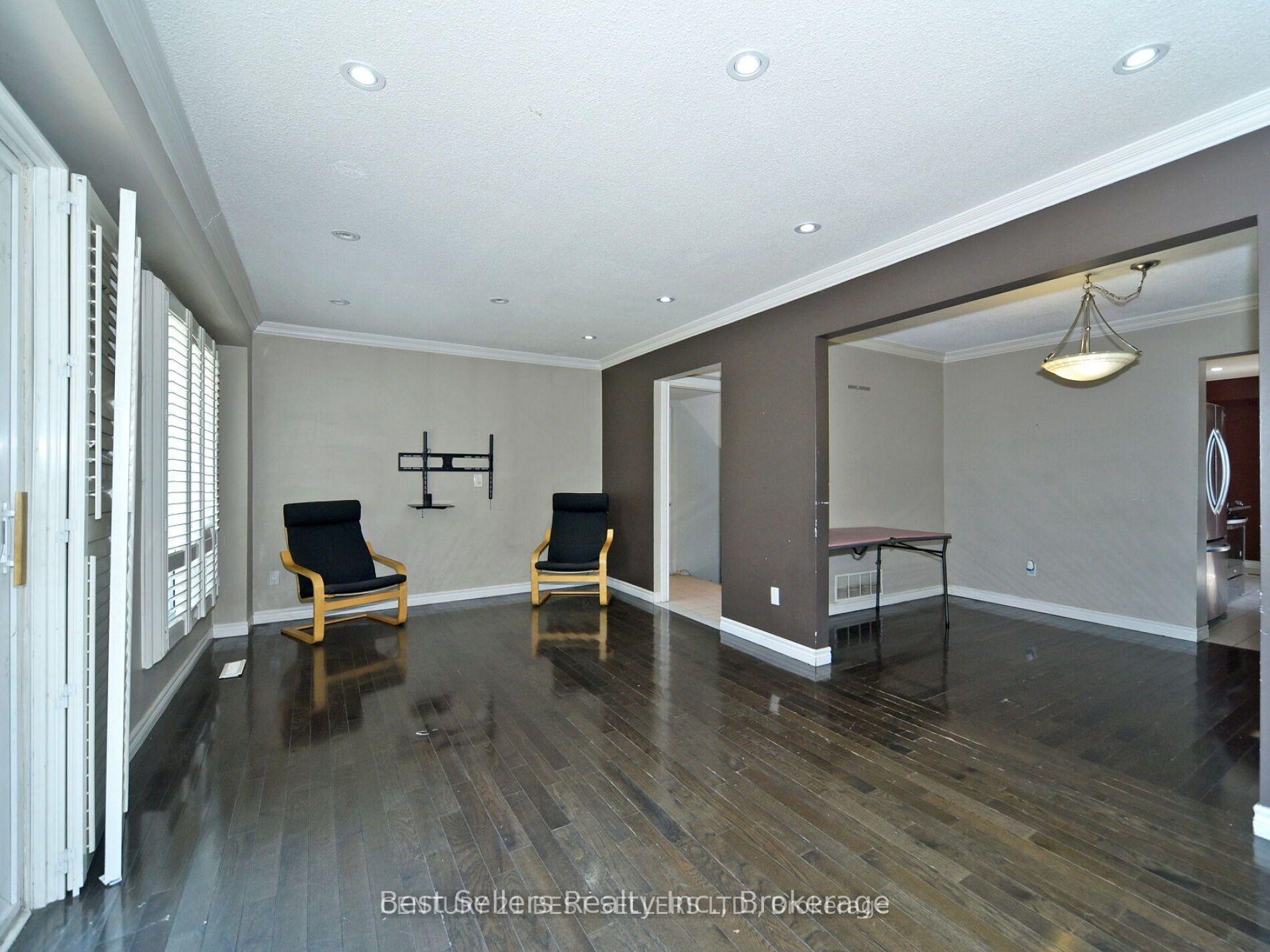 Photo 14 of 48 Marrakesh Drive, Scarborough, Agincourt North — HOMEH