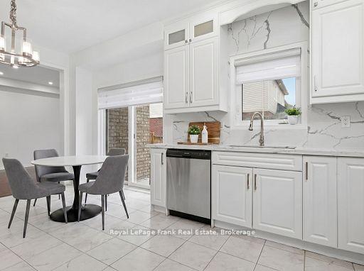 Photo 10 of 144 Bruce Cameron Drive, Clarington, Bowmanville — HOMEH