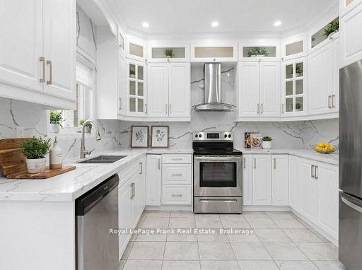 Photo 11 of 144 Bruce Cameron Drive, Clarington, Bowmanville — HOMEH