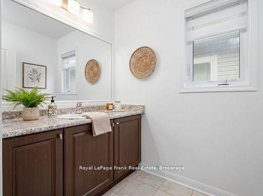 Photo 12 of 144 Bruce Cameron Drive, Clarington, Bowmanville — HOMEH