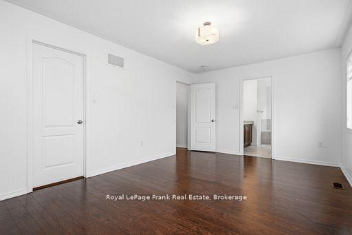 Photo 23 of 144 Bruce Cameron Drive, Clarington, Bowmanville — HOMEH