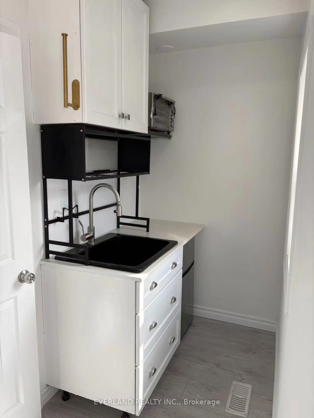 Photo 10 of Unit 201, 850 Bathurst Street, Toronto, The Annex — HOMEH