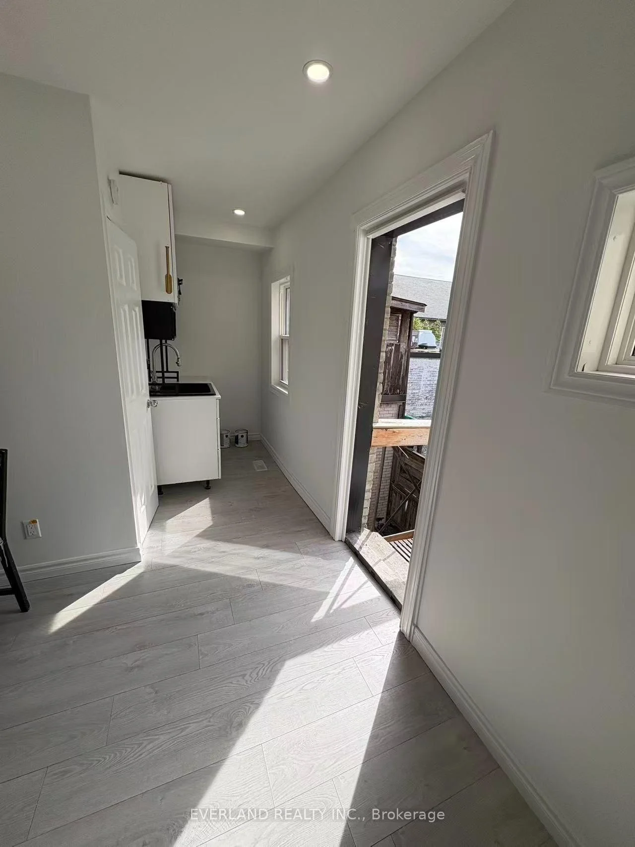 Photo 14 of Unit 201, 850 Bathurst Street, Toronto, The Annex — HOMEH