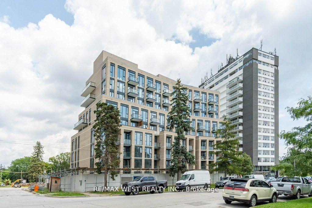 Photo 3 of Unit 307, 293 The Kingsway, Etobicoke, Edenbridge-Humber Valley — HOMEH