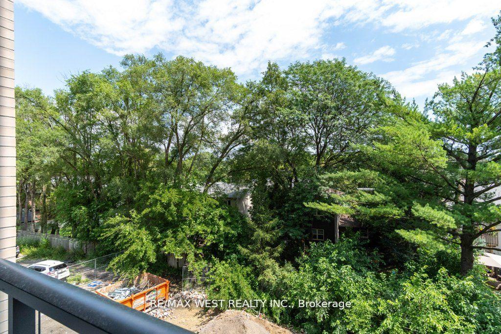 Photo 24 of Unit 307, 293 The Kingsway, Etobicoke, Edenbridge-Humber Valley — HOMEH