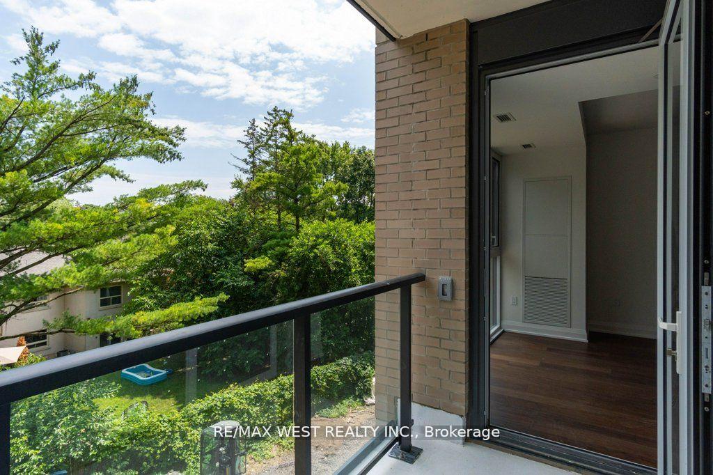 Photo 25 of Unit 307, 293 The Kingsway, Etobicoke, Edenbridge-Humber Valley — HOMEH