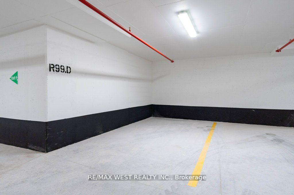 Photo 29 of Unit 307, 293 The Kingsway, Etobicoke, Edenbridge-Humber Valley — HOMEH