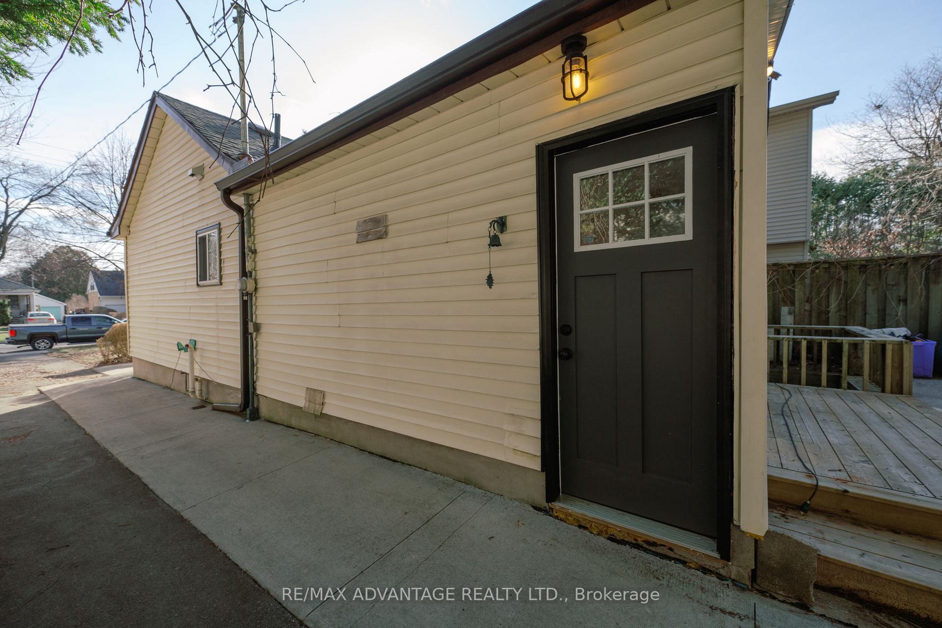 Photo 29 of 945 Colborne Street, London, East B — HOMEH