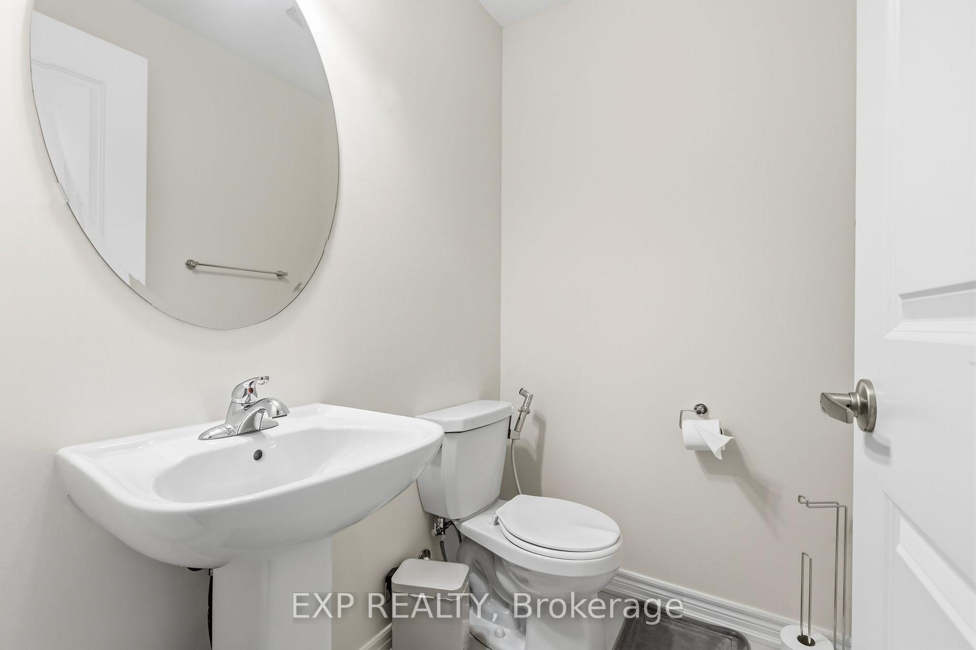 Photo 16 of 289 Raymond Road, Hamilton, Ancaster — HOMEH