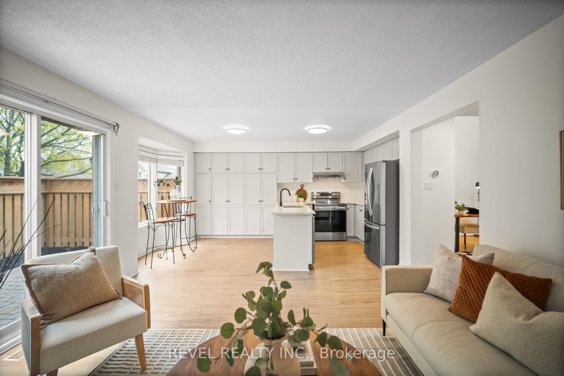 Photo 20 of Unit 10, 320 Hamilton Drive, Hamilton, Ancaster — HOMEH
