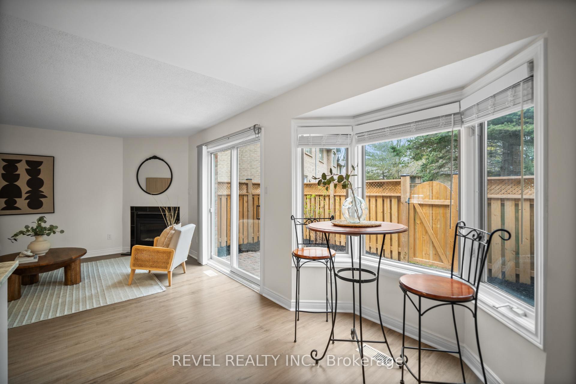 Photo 23 of Unit 10, 320 Hamilton Drive, Hamilton, Ancaster — HOMEH