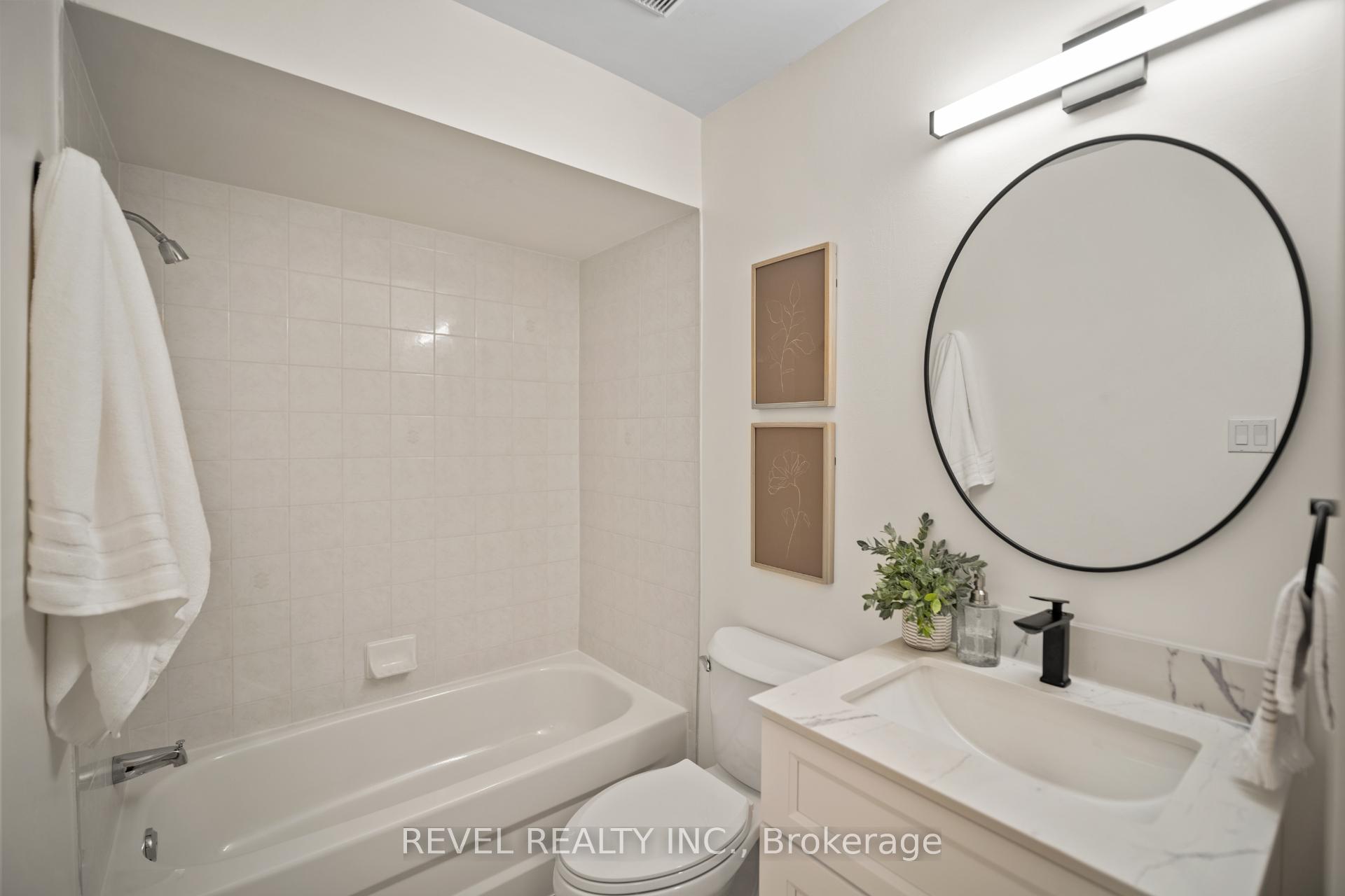 Photo 36 of Unit 10, 320 Hamilton Drive, Hamilton, Ancaster — HOMEH