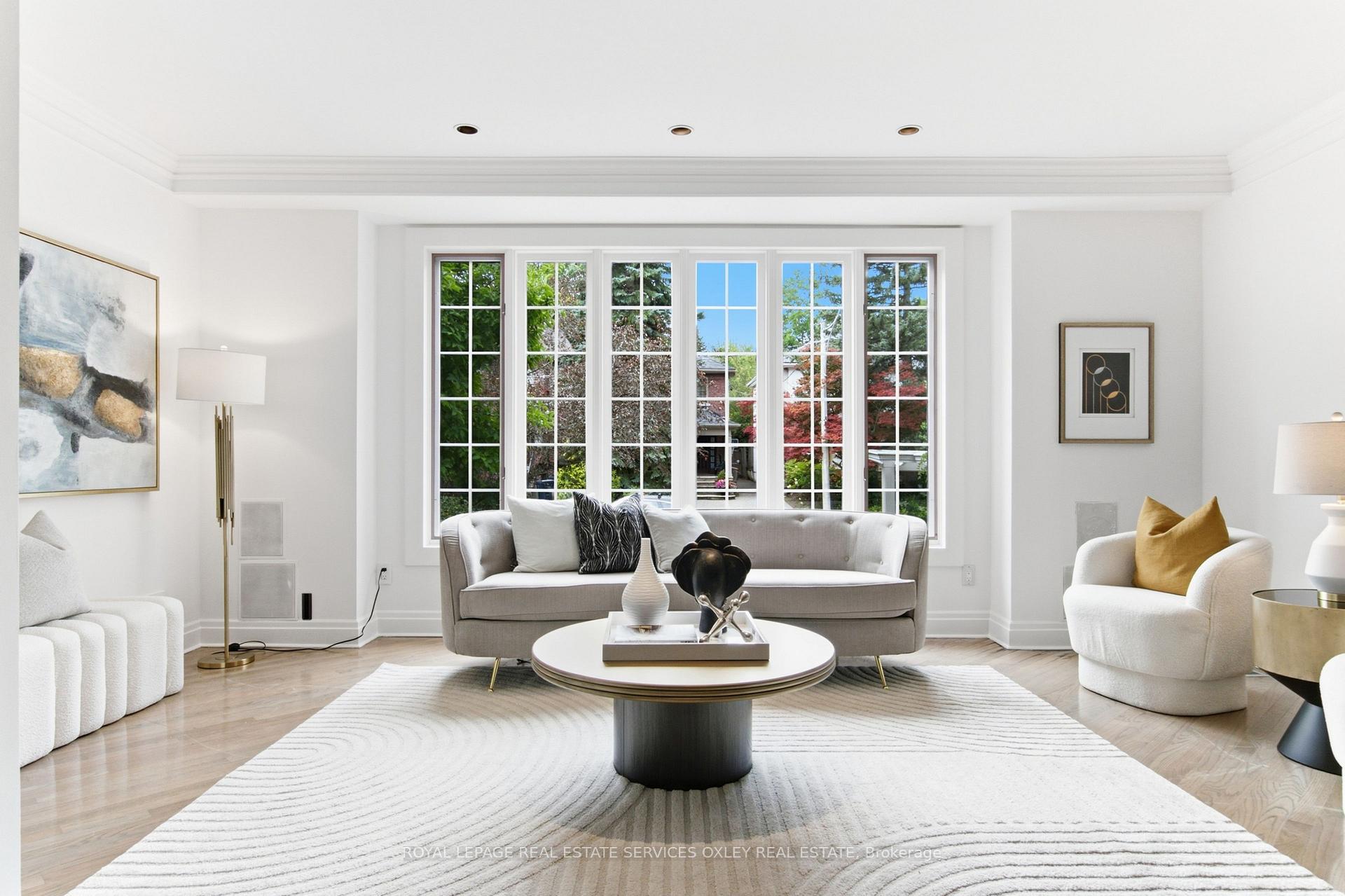Photo 7 of 21 Astley Avenue, Toronto, Rosedale-Moore Park — HOMEH