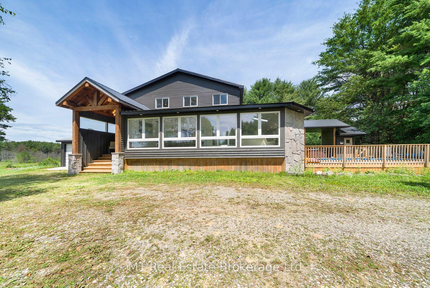Photo 2 of 259 Nippissing Road, Seguin — HOMEH