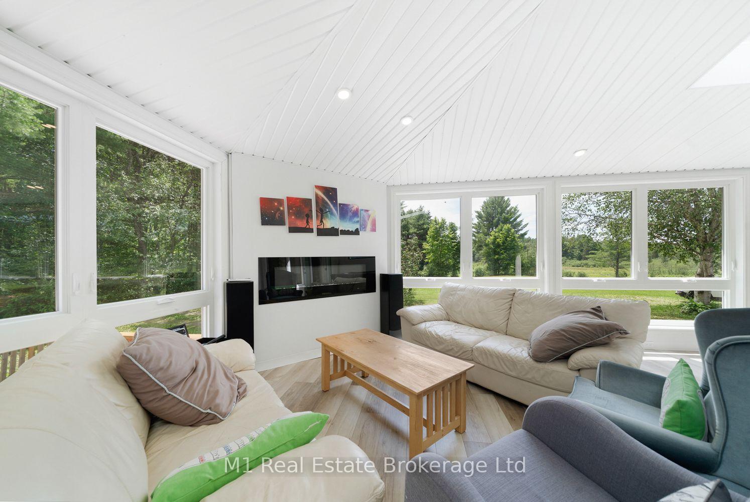 Photo 7 of 259 Nippissing Road, Seguin — HOMEH
