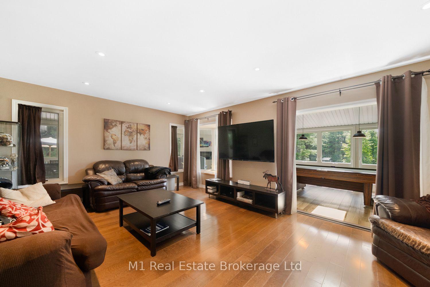 Photo 11 of 259 Nippissing Road, Seguin — HOMEH