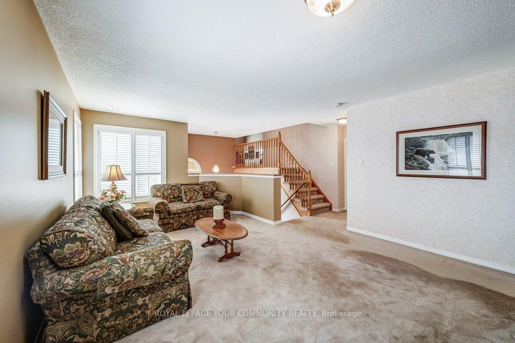 Photo 11 of 106 Burnaby Drive, Georgina, Keswick North — HOMEH