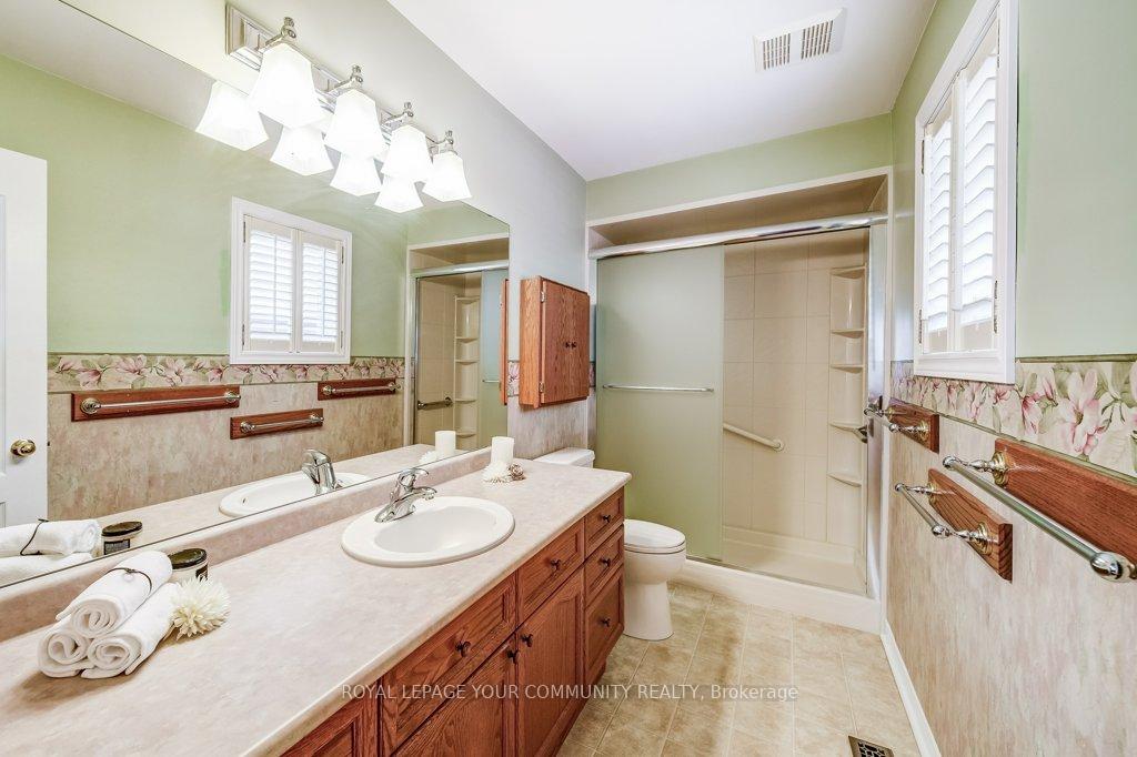 Photo 23 of 106 Burnaby Drive, Georgina, Keswick North — HOMEH