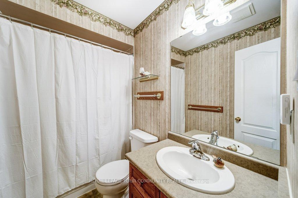 Photo 24 of 106 Burnaby Drive, Georgina, Keswick North — HOMEH