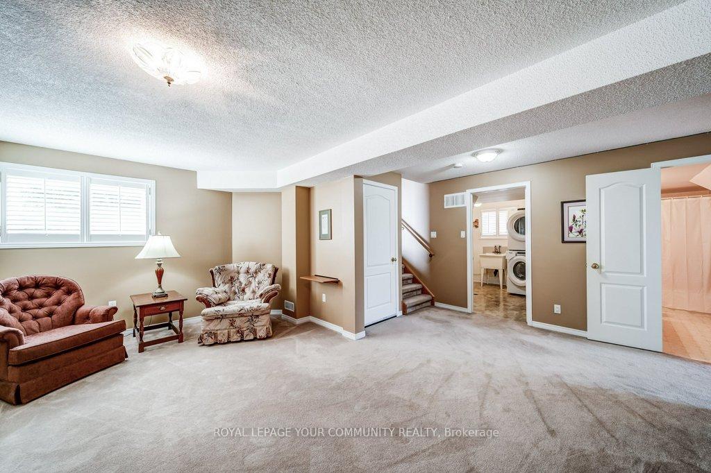 Photo 31 of 106 Burnaby Drive, Georgina, Keswick North — HOMEH