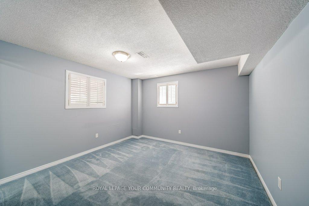 Photo 38 of 106 Burnaby Drive, Georgina, Keswick North — HOMEH