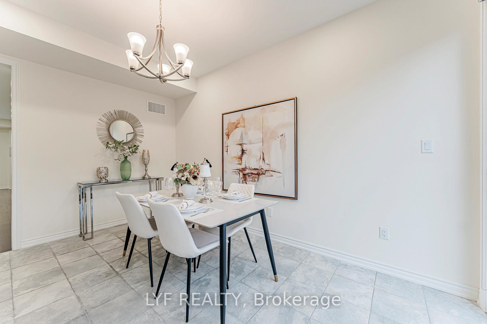Photo 26 of 20 Lord Melborne Street, Markham, Victoria Square — HOMEH